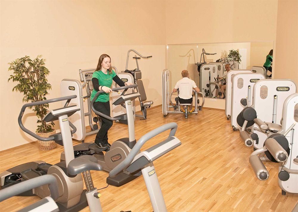 Strandhotel Seerose Kölpinsee Zewnętrze zdjęcie
