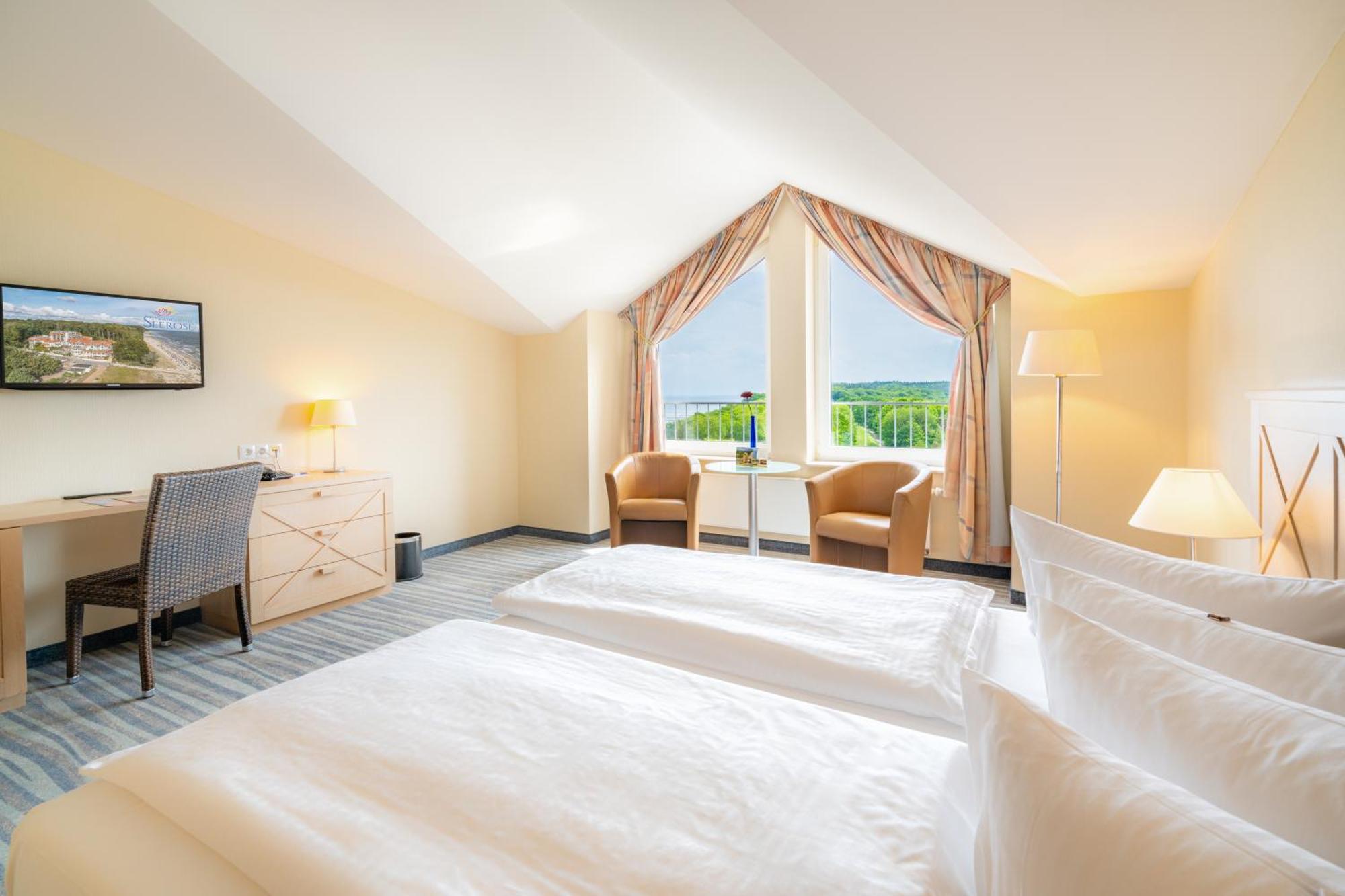 Strandhotel Seerose Kölpinsee Zewnętrze zdjęcie