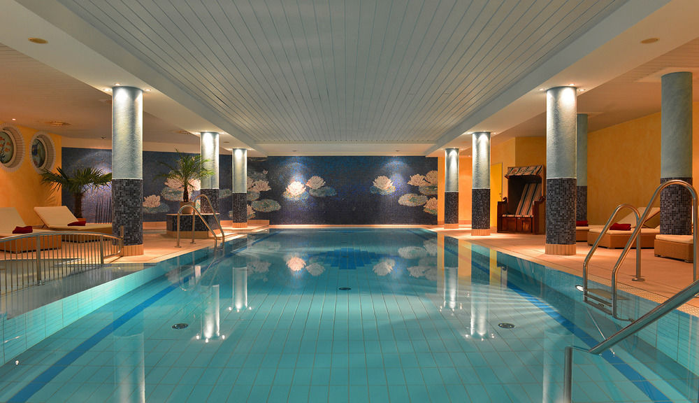 Strandhotel Seerose Kölpinsee Zewnętrze zdjęcie