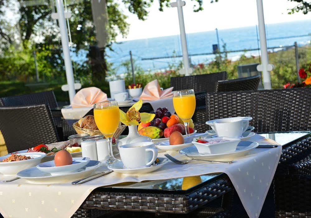 Strandhotel Seerose Kölpinsee Zewnętrze zdjęcie